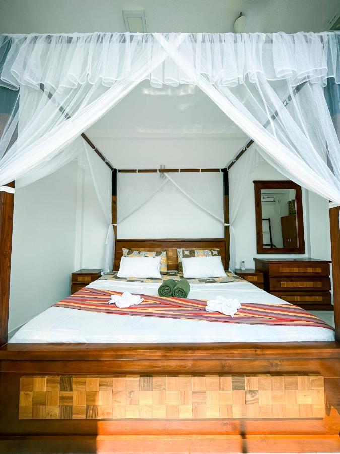 Memories Weligama Hostel Luaran gambar