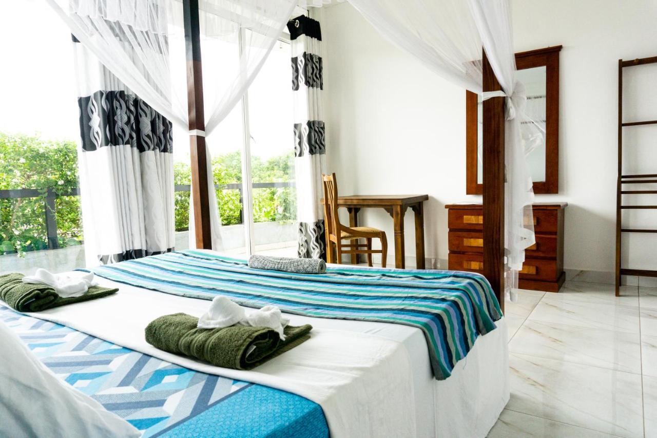 Memories Weligama Hostel Luaran gambar