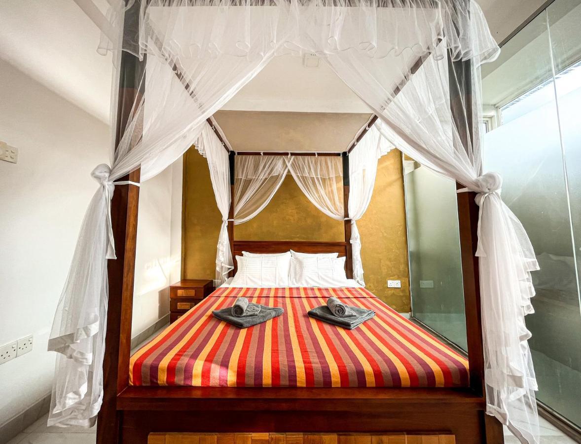 Memories Weligama Hostel Luaran gambar
